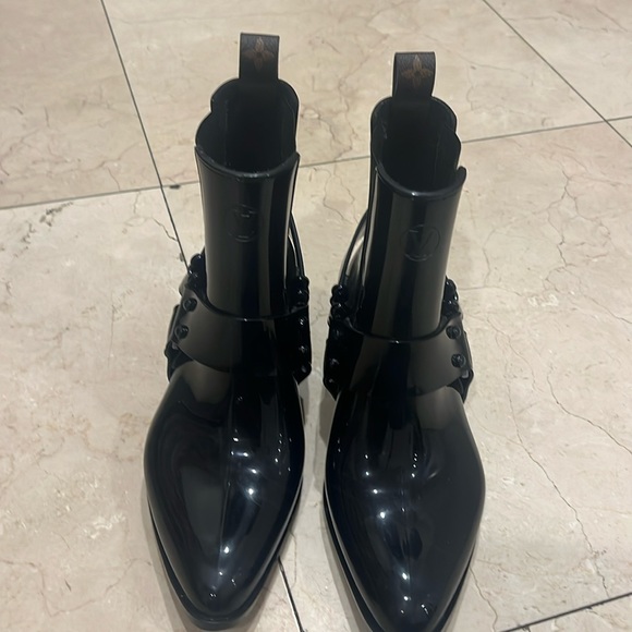 Louis Vuitton Rhapsody ankle rain boot EUC size 39 - Picture 4 of 16